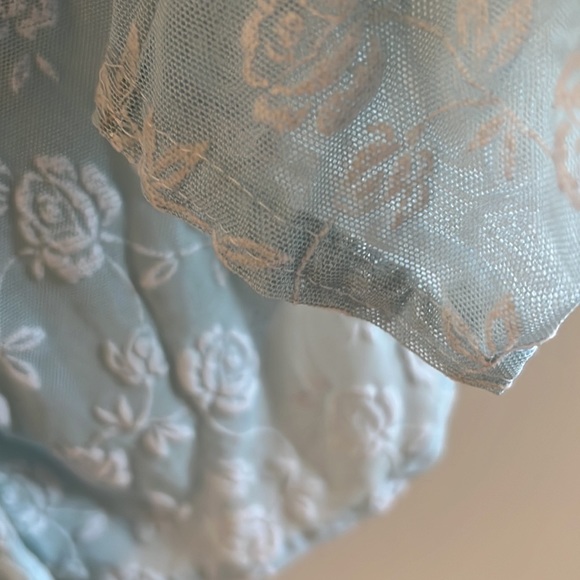 Jeanette Kastenberg Vintage Blouse Sz Medium Sheer Pale Green with Flowers - Picture 7 of 8